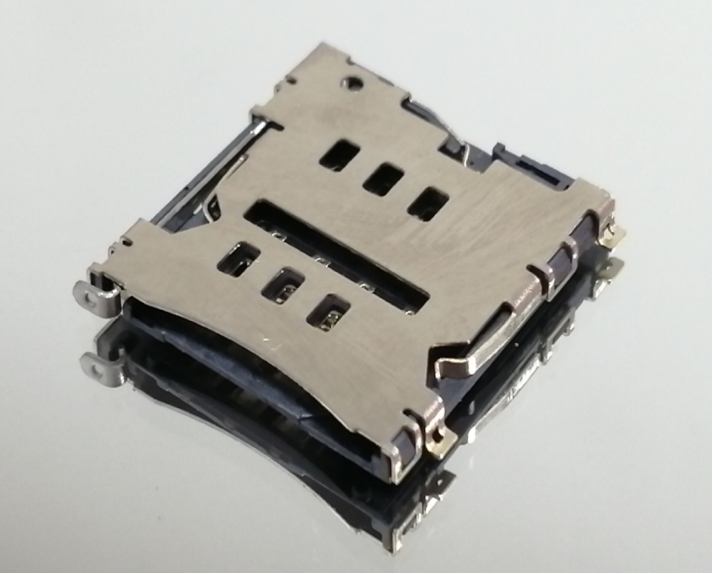 MICRO SIM卡座 CARD H=1.5 內(nèi)焊帶 拉桿 17.5+17. 2+1. 50