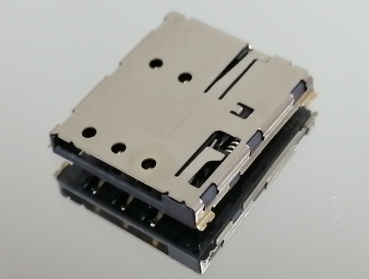 NANO SIM卡座 CARD H=1.37 PUSH 7PIN (帶偵測(cè)PIN) 13.5+12. 29+1. 37